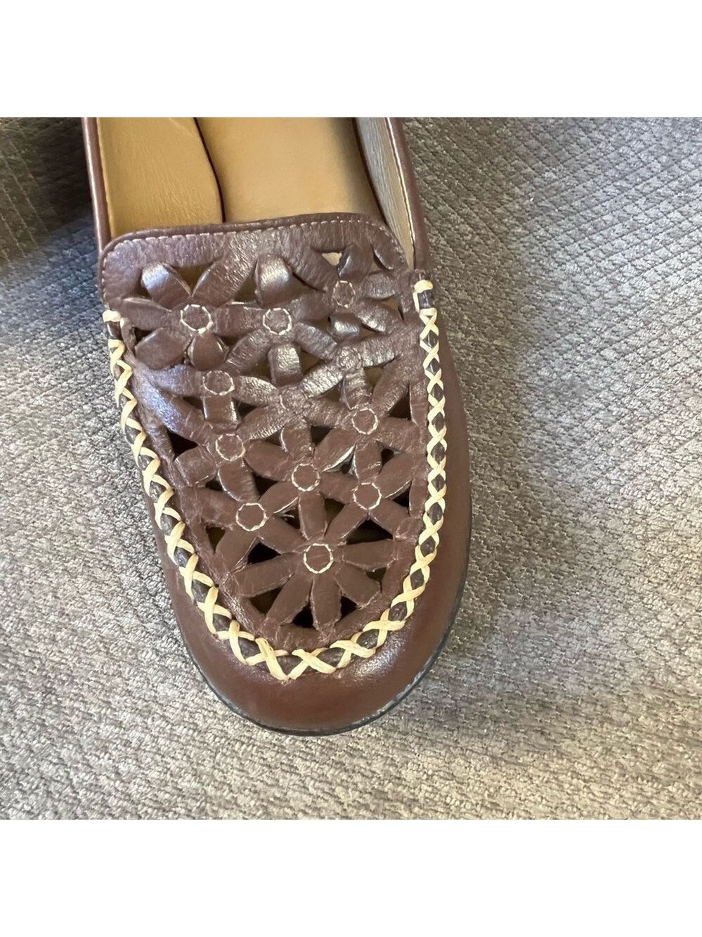 Nurture Gardner Women’s Brown Leather Wedge Loafers Comfort Heels 6.5 M EUC - Picture 11 of 14